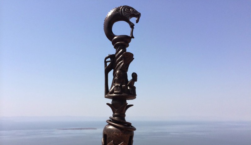 ジンバブエの蛇神ニャミニャミは未確認生物か！？